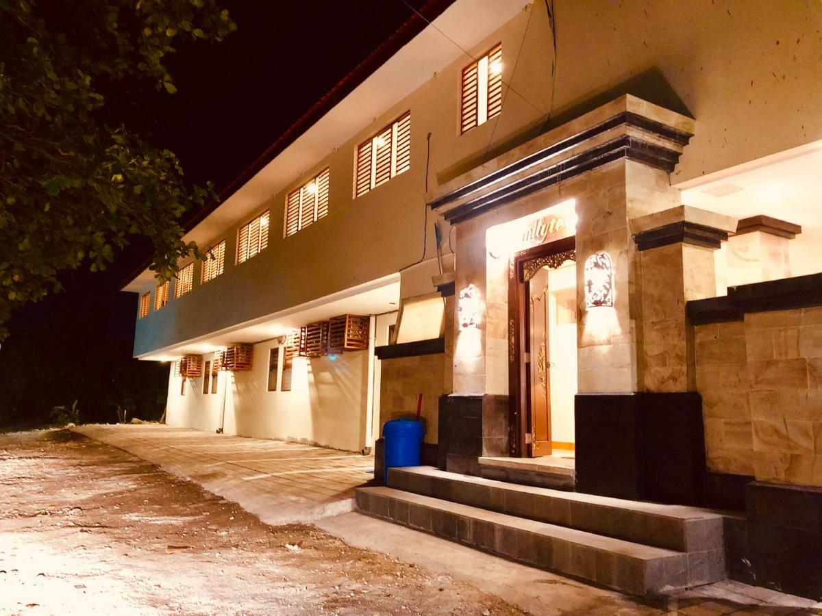 Hotel Familytel Bali Kuta Selatan Exterior foto